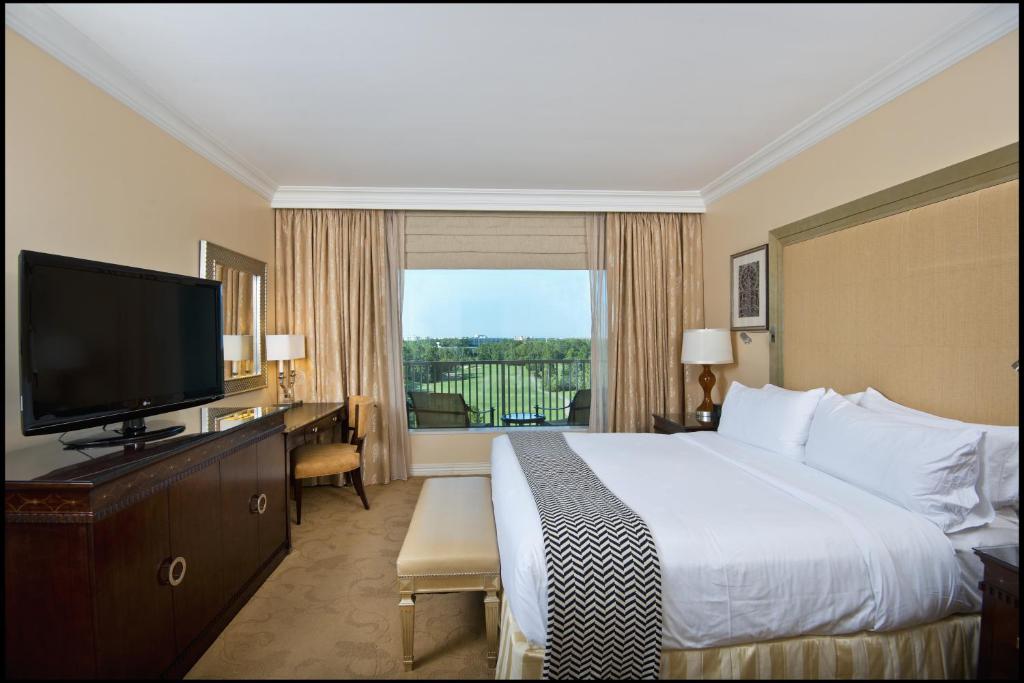 Waldorf Astoria Orlando Disney deluxe resorts